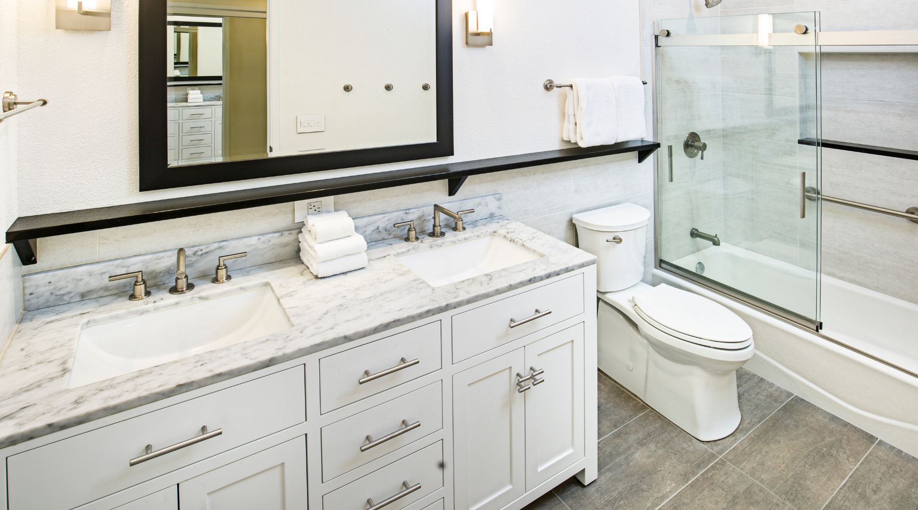 Maximizing Bathroom Storage: A Comprehensive Guide to Bathroom Vanities