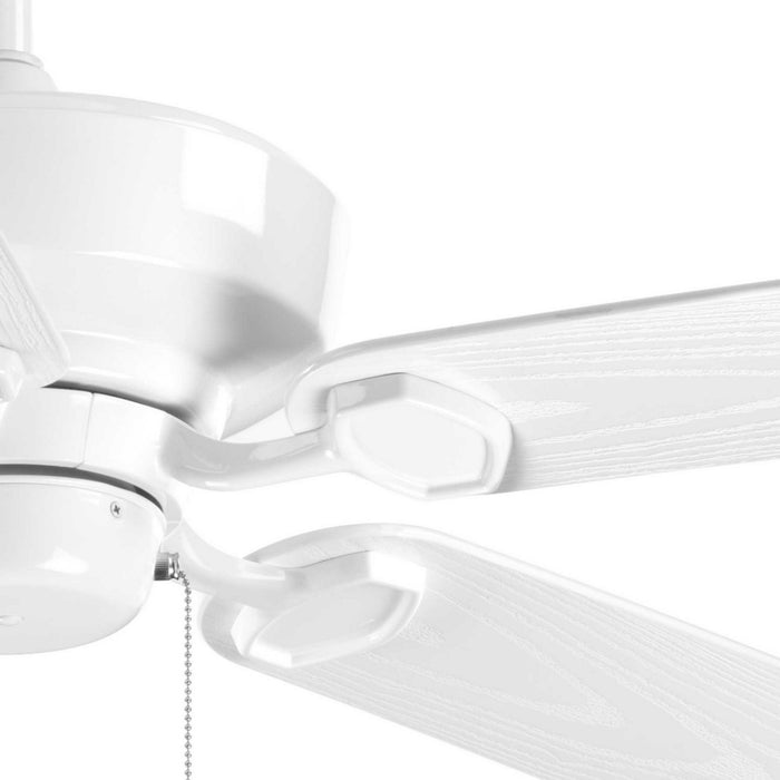 60``Ceiling Fan from the Lakehurst collection in White finish