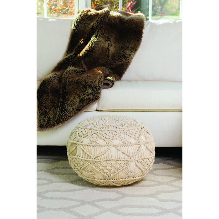 Pouf from the Lilou collection in Crema finish