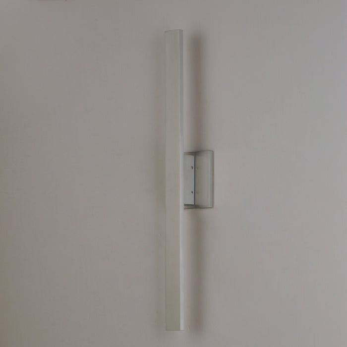 LED Outdoor Wall Sconce from the Alumilux Line collection in Satin Aluminum finish