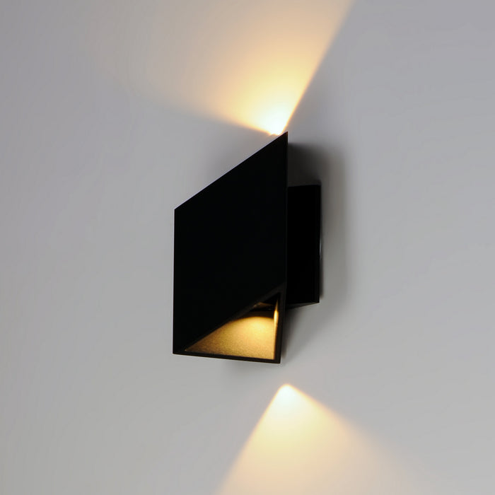 LED Outdoor Wall Sconce from the Alumilux Facet collection in Black finish